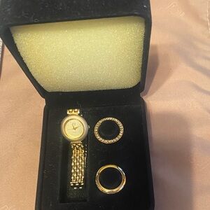 Vintage Elizabeth Taylor Goldtone Stainless Steel Watch Interchangeable Bezels